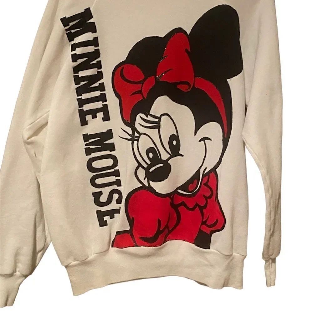 Minnie Mouse Vintage Sweatshirt - Picture 11 of 14